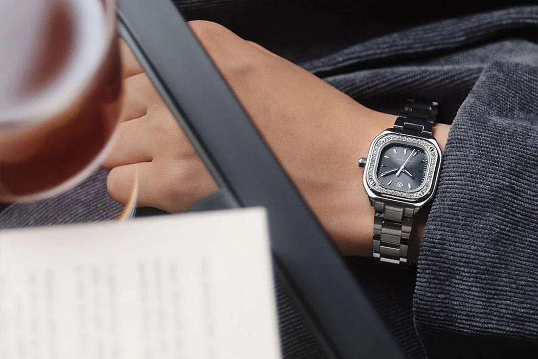 A true style icon for women who wish never to go unnoticed.