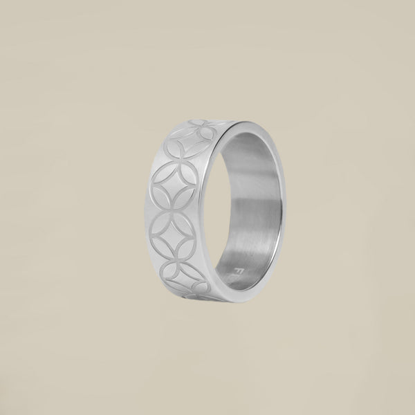 Feathers Delight Ring