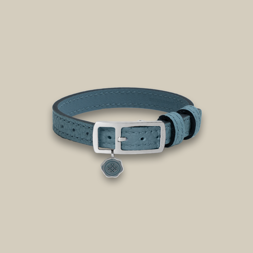 Sealed Charm Strap