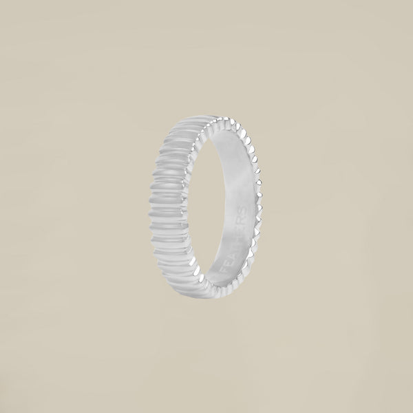 Ultra Darling Ring