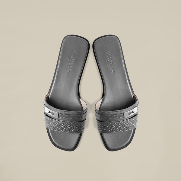 Solene Flat Sandal