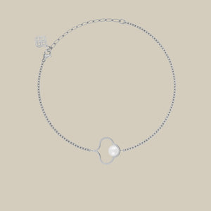 La Vie Elegant W Pearl Bracelet