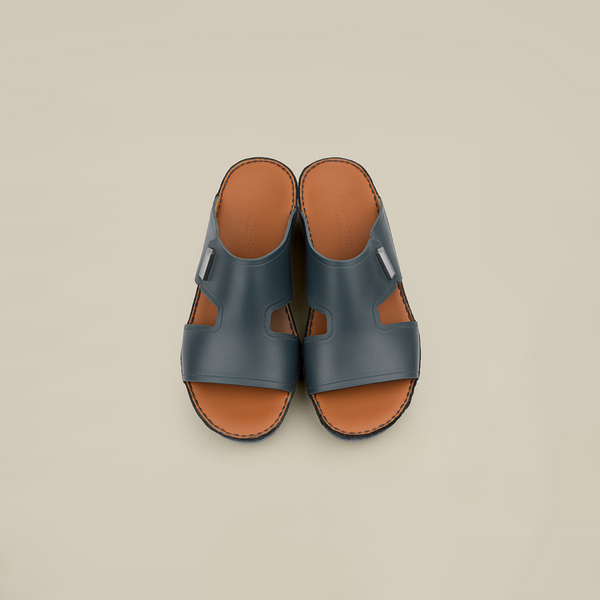 صندل مون أمي بإبزيم جانبي