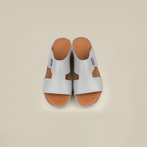 صندل مون أمي بإبزيم جانبي