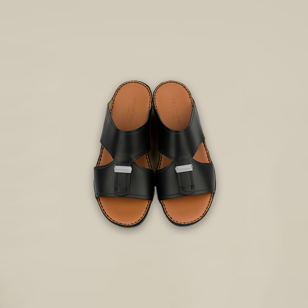 صندل مون أمي ذو الإبزيم المركزي