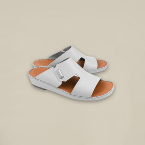 صندل مون أمي بإبزيم جانبي