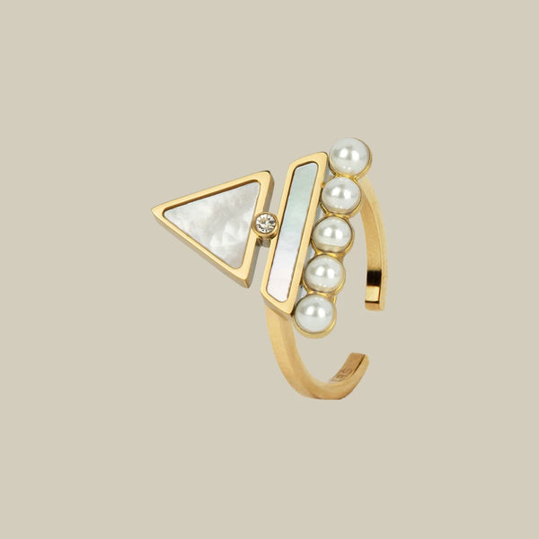 Shera'a W Pearl Ring
