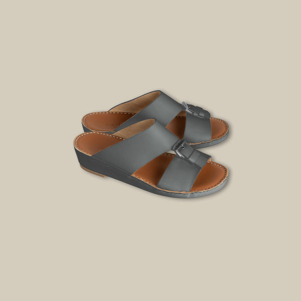 Vanguard Center Buckle Sandal