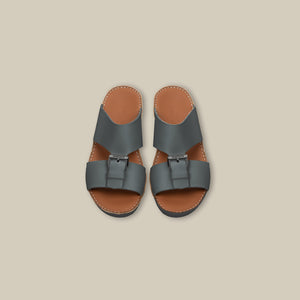 Vanguard Center Buckle Sandal