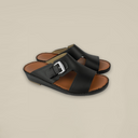 صندل المحارب ذو الإبزيم الجانبي