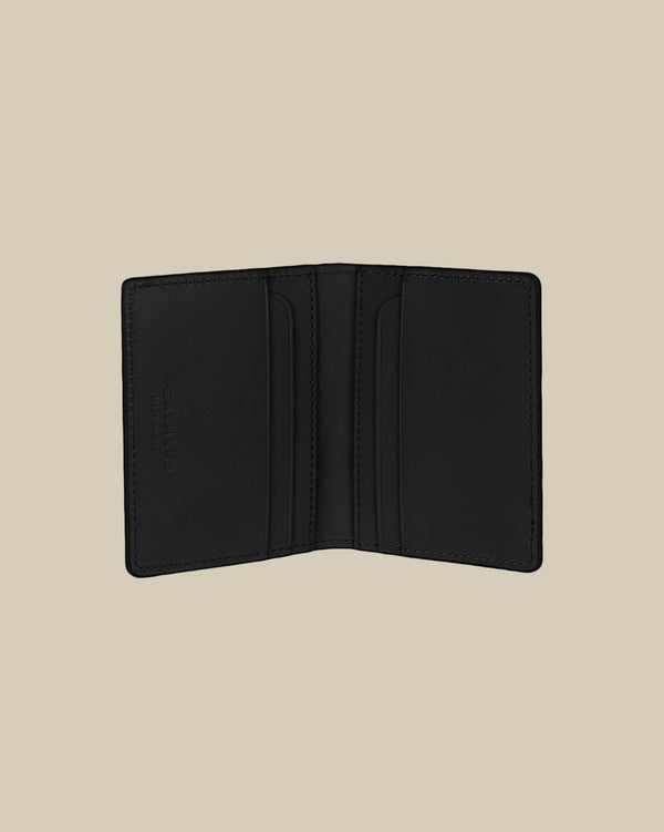 محفظة المحارب الصغيرة المربعة