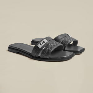 Solene Flat Sandal