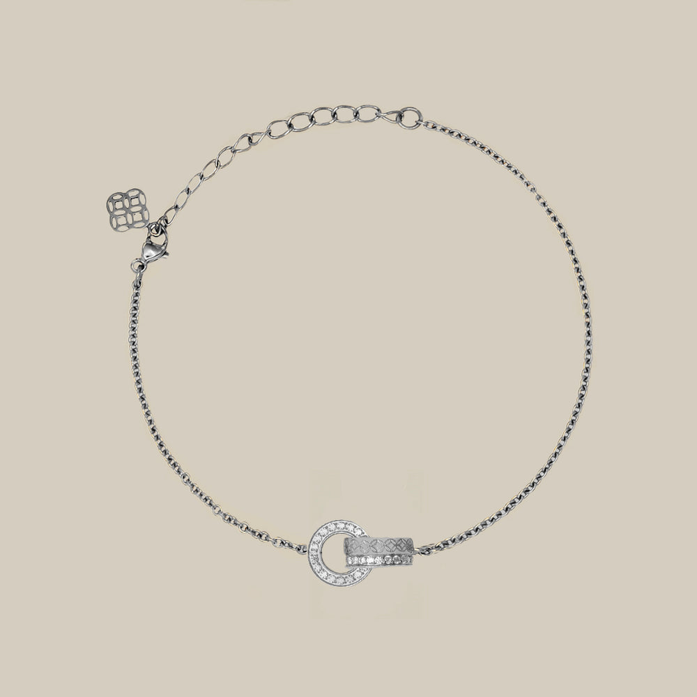 The Lattice Halo Bracelet