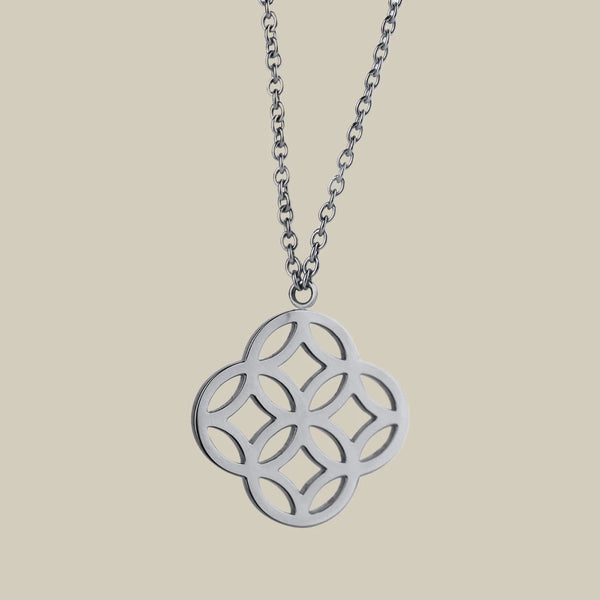 قلادة شعار السيارة