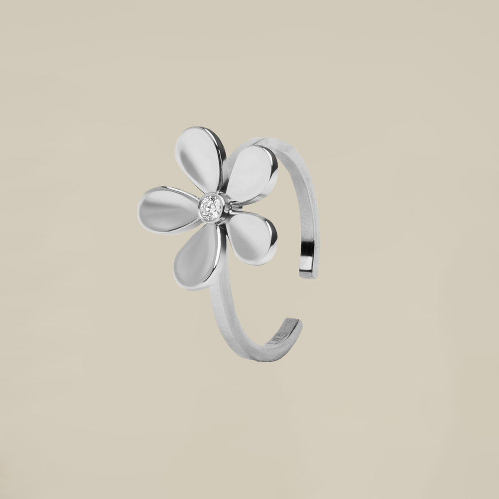 Hera Ring