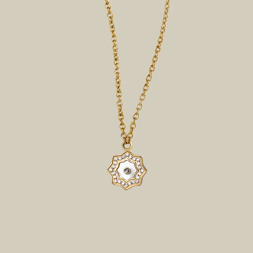 قلادة النيزك